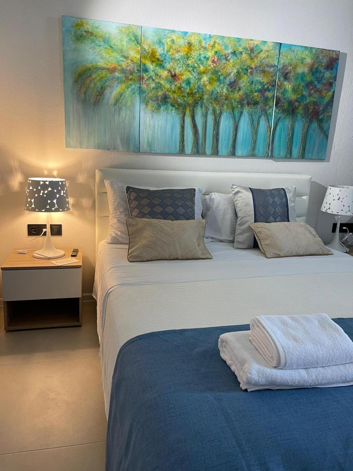 Allure Luxury Villas 3&4 Serenity Retreat Moni Evaggelistrias 외부 사진